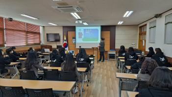 2021�г⵵ 16�� ���Ի� ���������̼� ÷���̹���