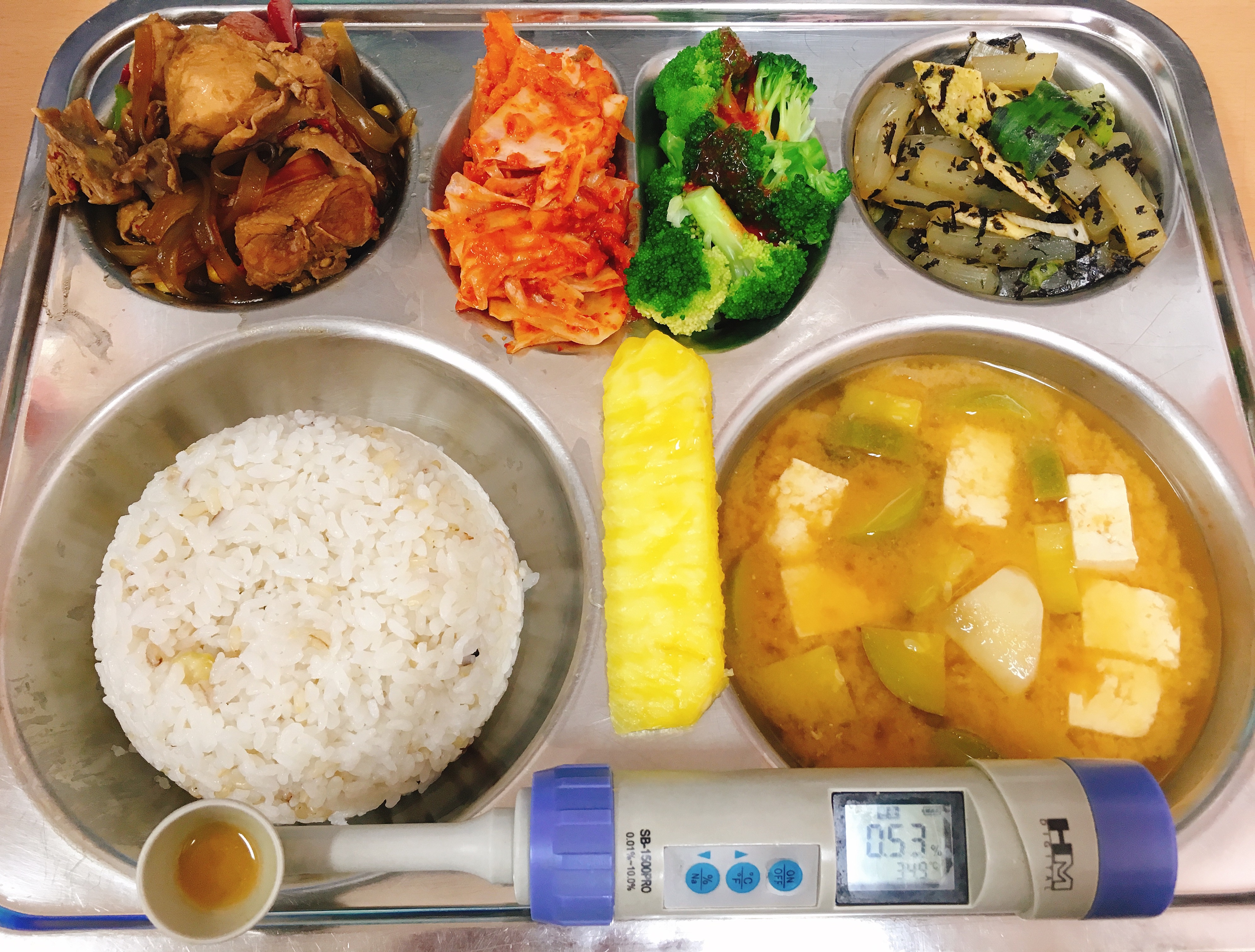 ���Ļ���