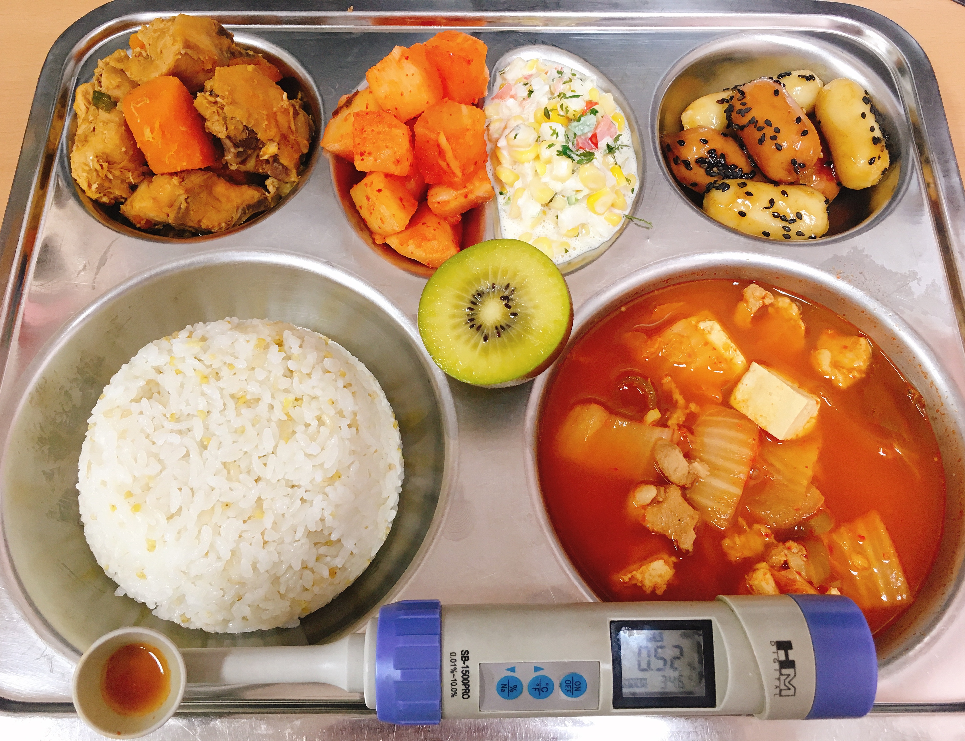 ���Ļ���