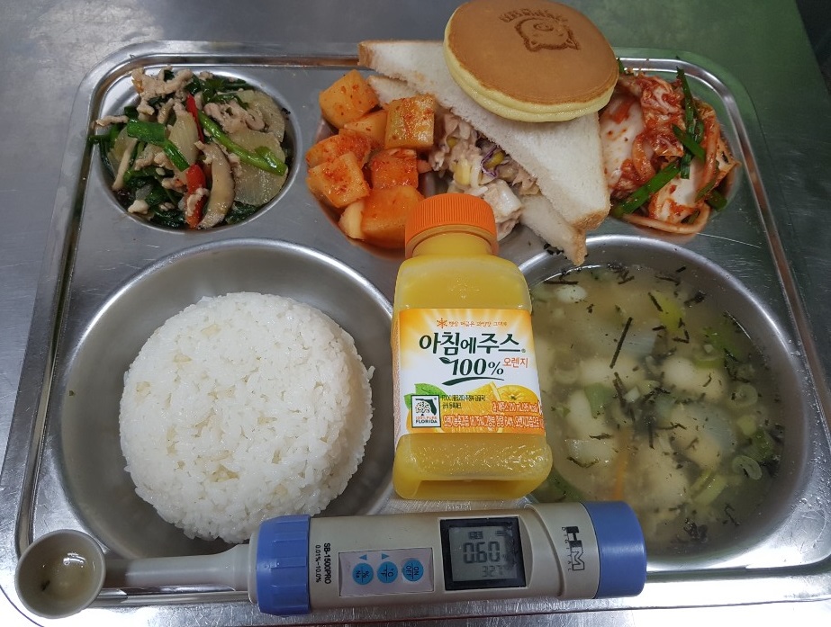 ���Ļ���