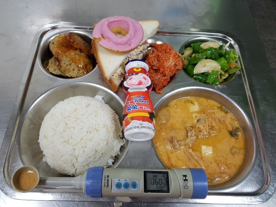 ���Ļ���