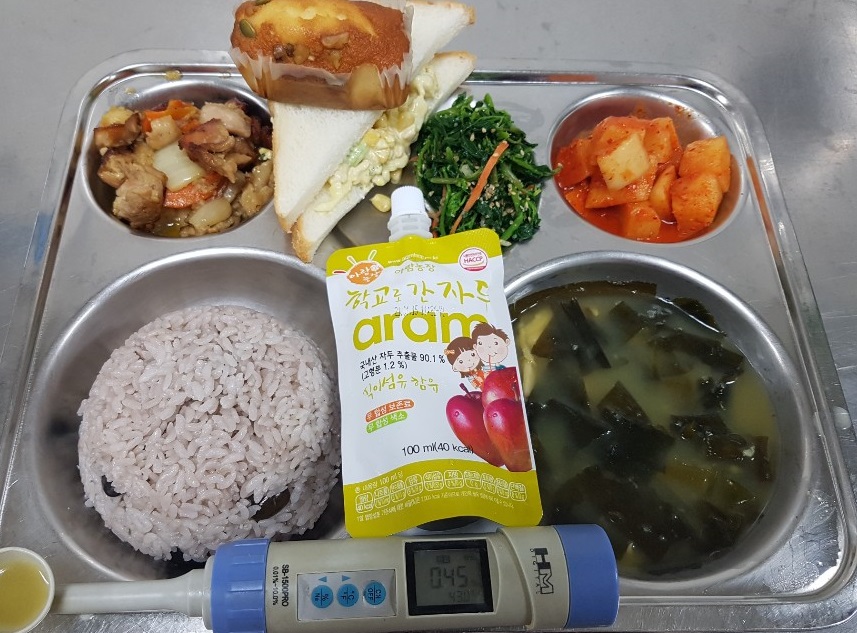 ���Ļ���