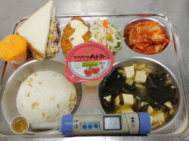 ���Ļ���