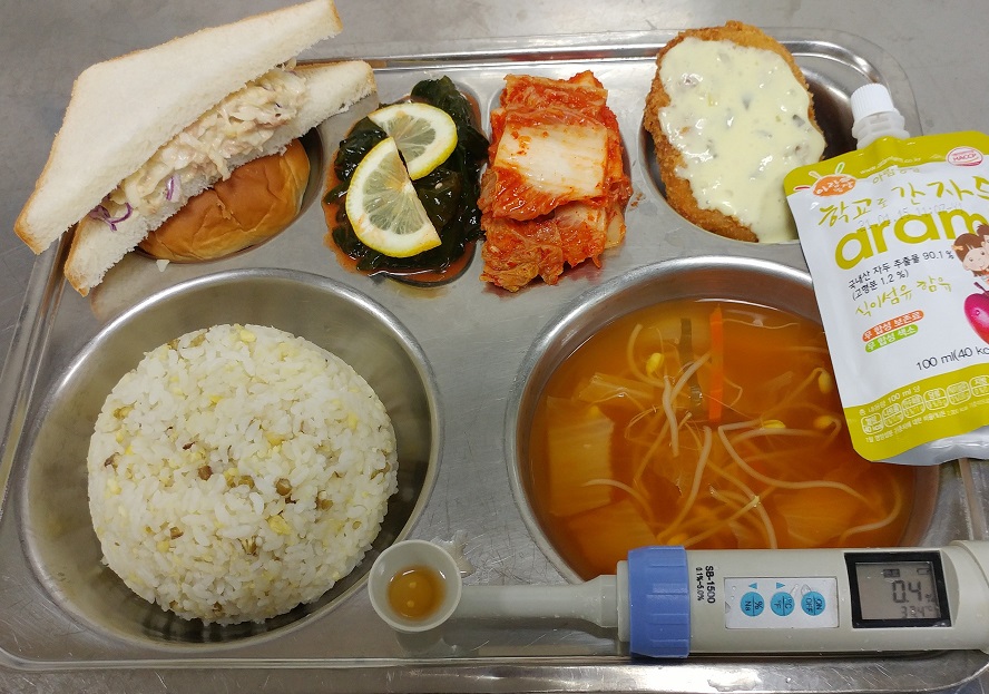 ���Ļ���