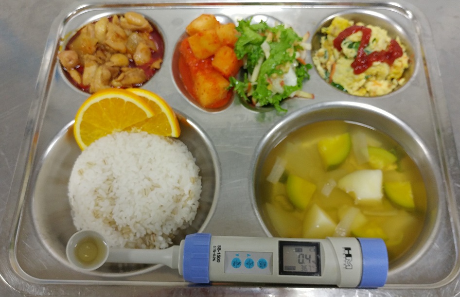 ���Ļ���