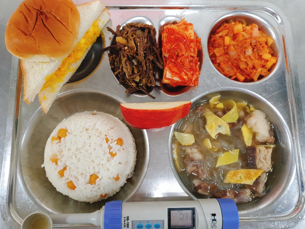 ���Ļ���