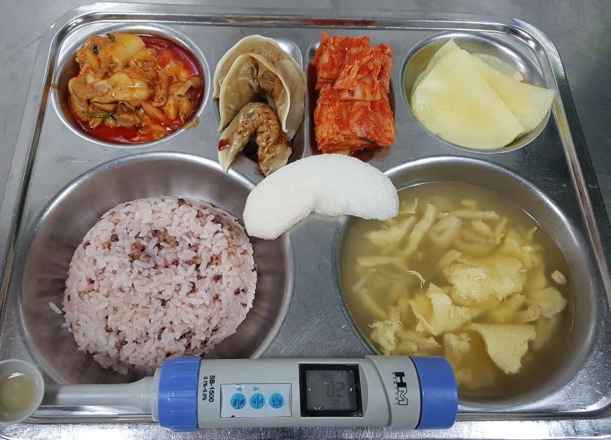 ���Ļ���