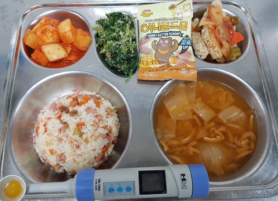 ���Ļ���