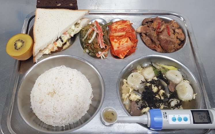 ���Ļ���