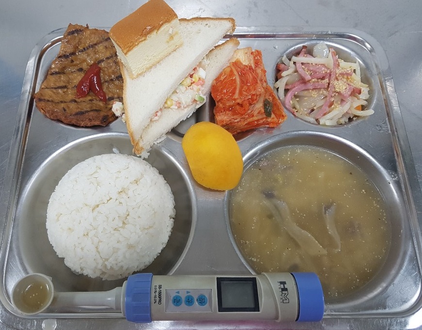 ���Ļ���