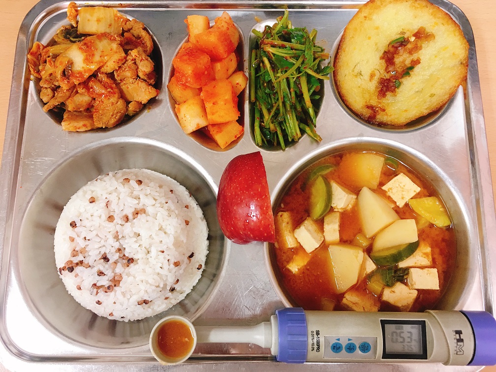 ���Ļ���