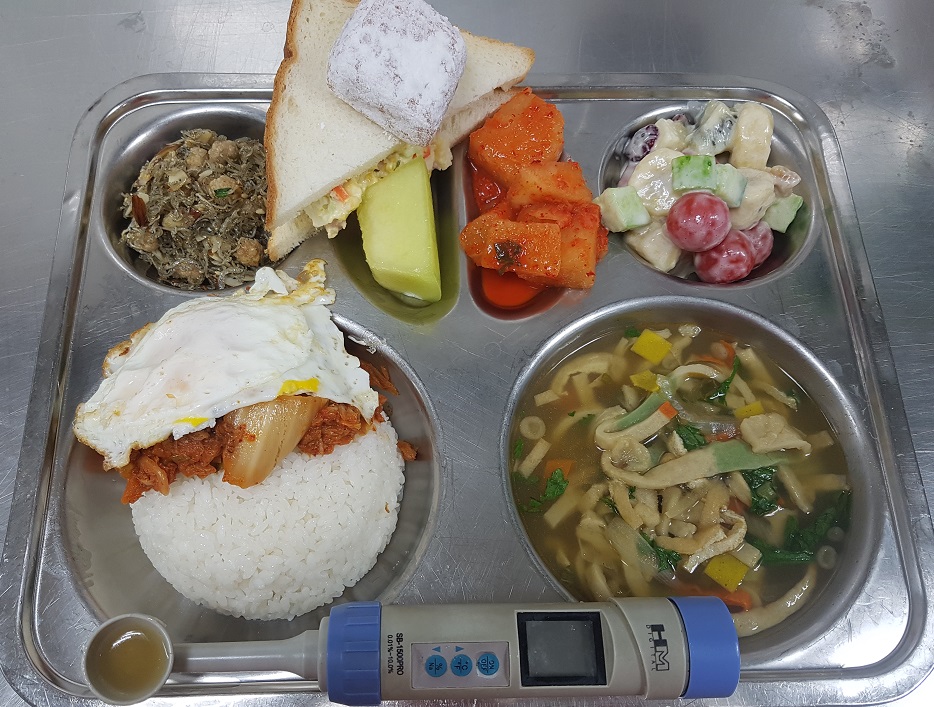 ���Ļ���