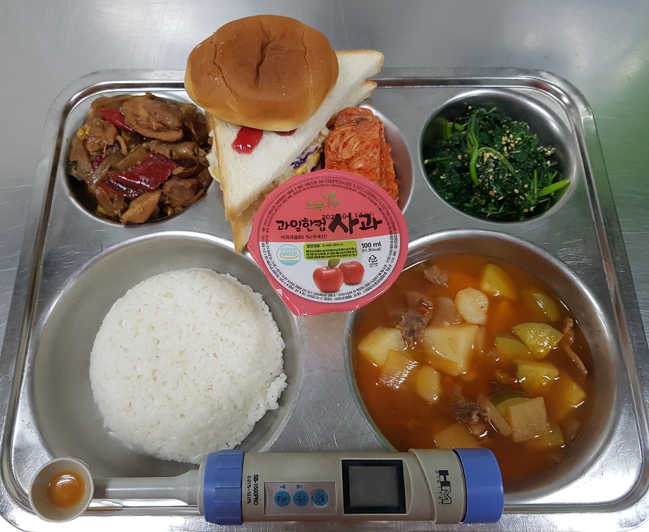 ���Ļ���