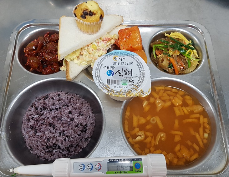 ���Ļ���