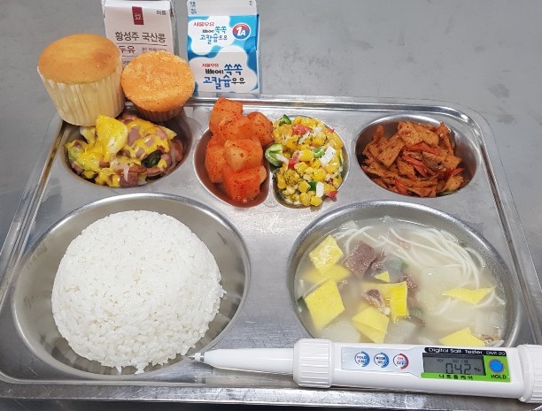 ���Ļ���