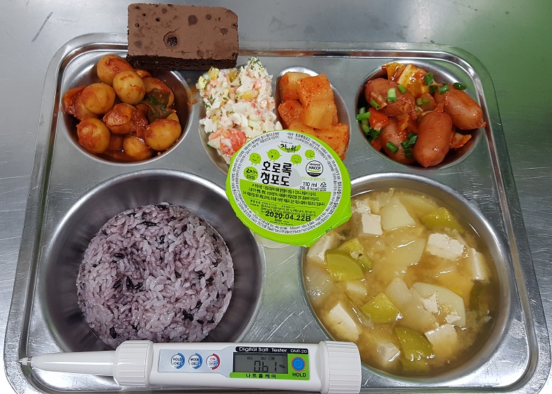 ���Ļ���