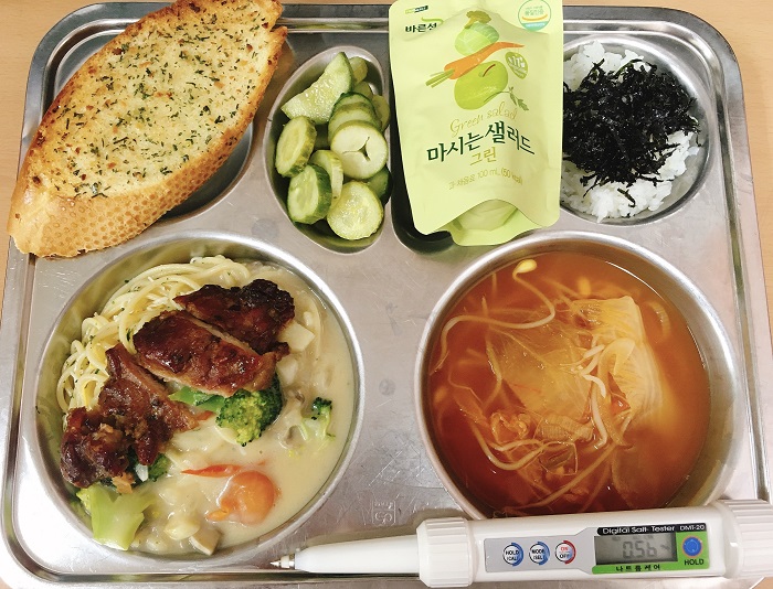 ���Ļ���