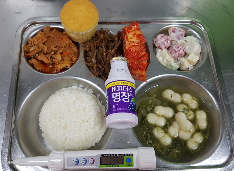 ���Ļ���