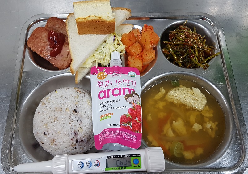 ���Ļ���