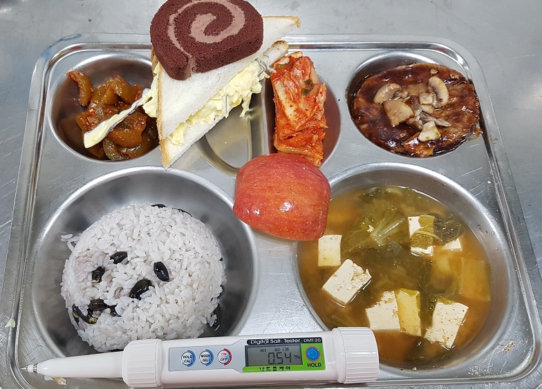 ���Ļ���