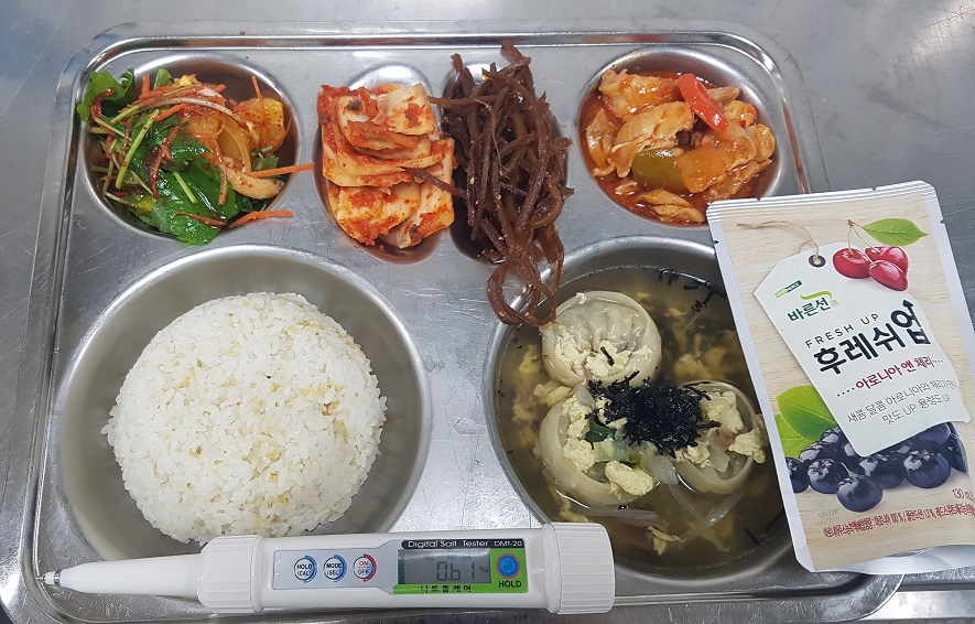 ���Ļ���