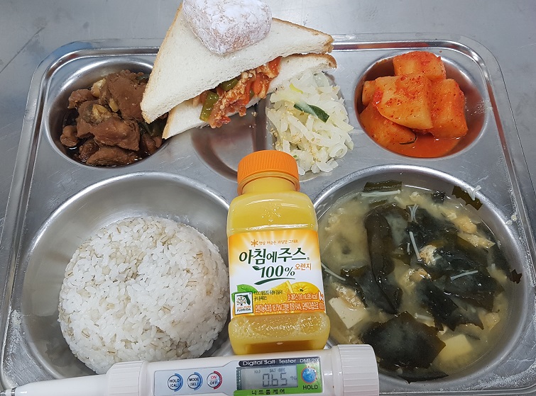 ���Ļ���