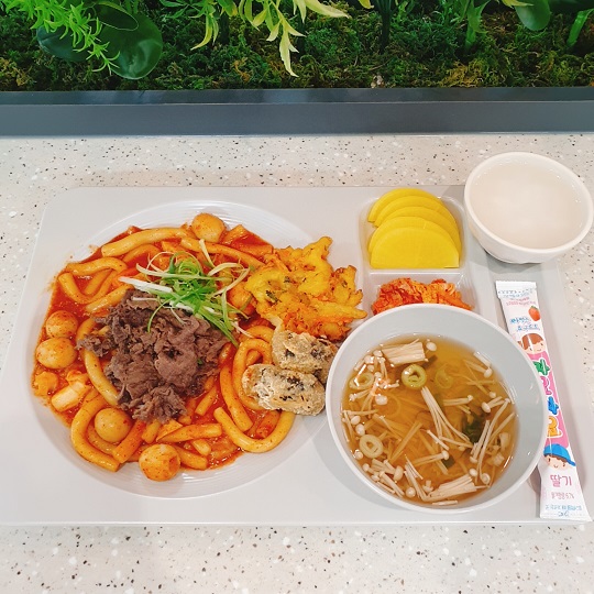 ���Ļ���