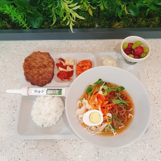 ���Ļ���