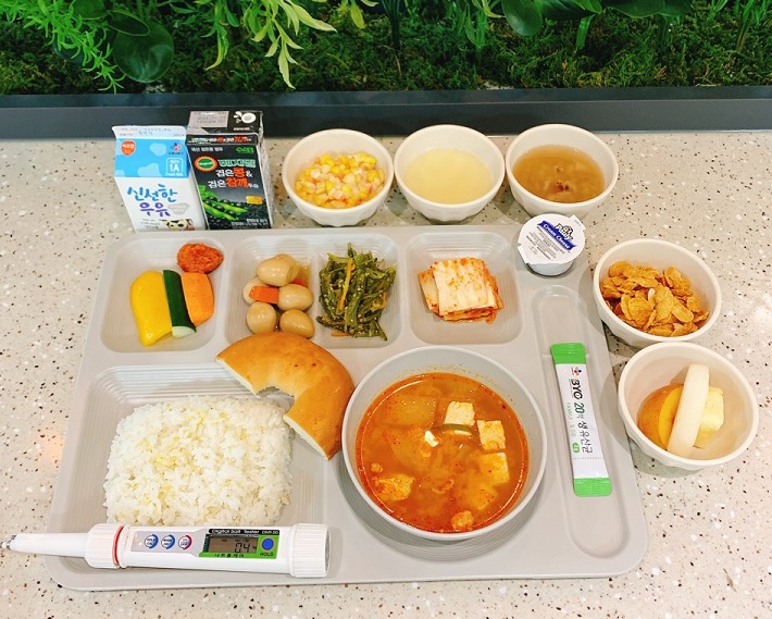 ���Ļ���