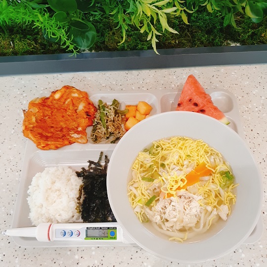 ���Ļ���