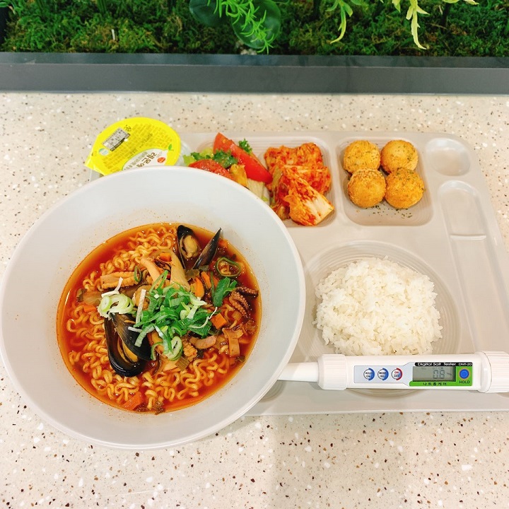 ���Ļ���