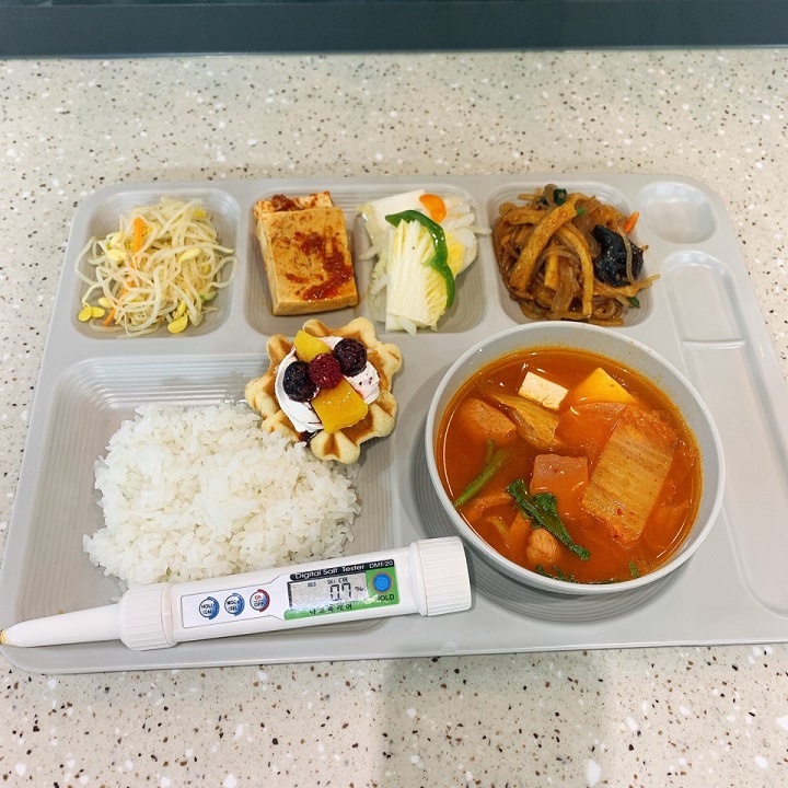 ���Ļ���