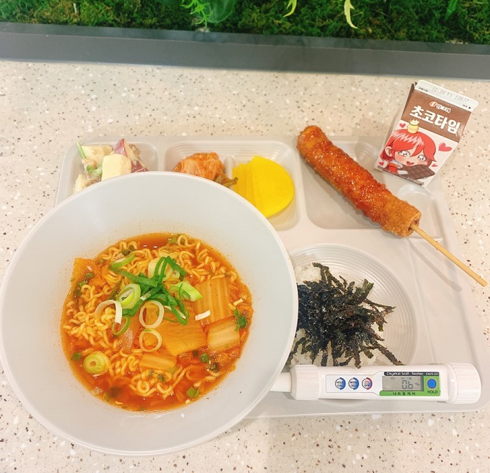 ���Ļ���