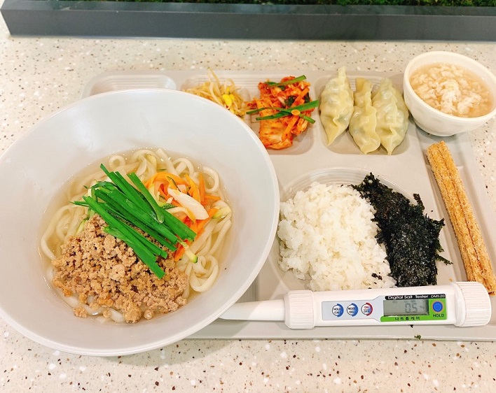 ���Ļ���