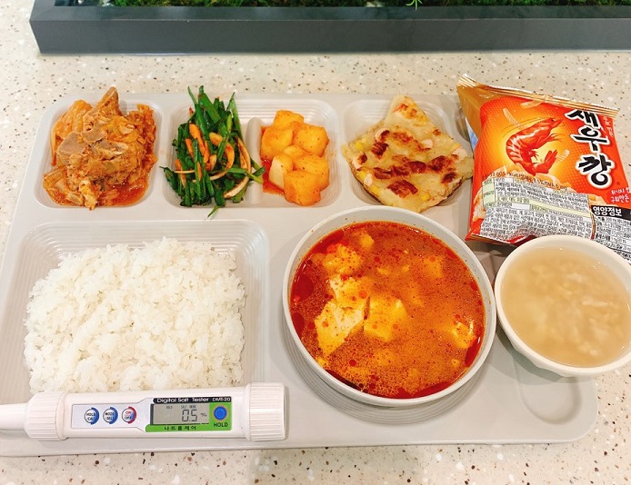 ���Ļ���