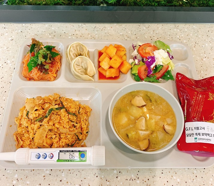 ���Ļ���