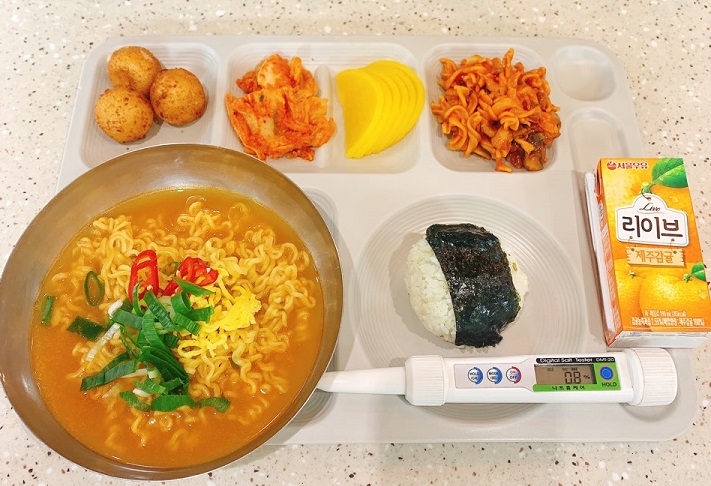 ���Ļ���