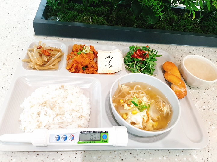 ���Ļ���