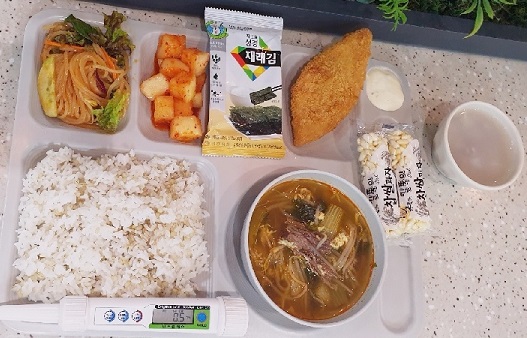 ���Ļ���