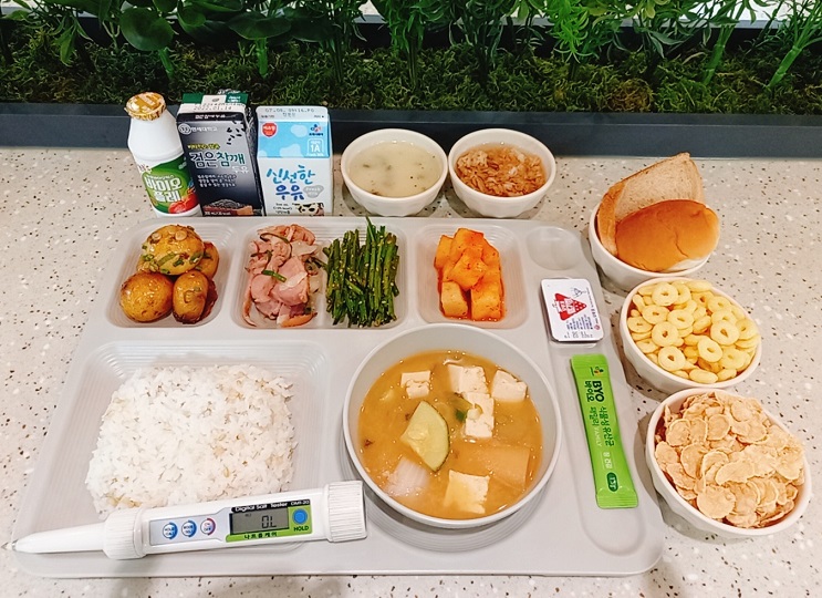 ���Ļ���