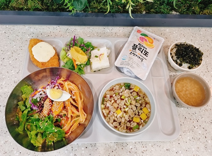 ���Ļ���