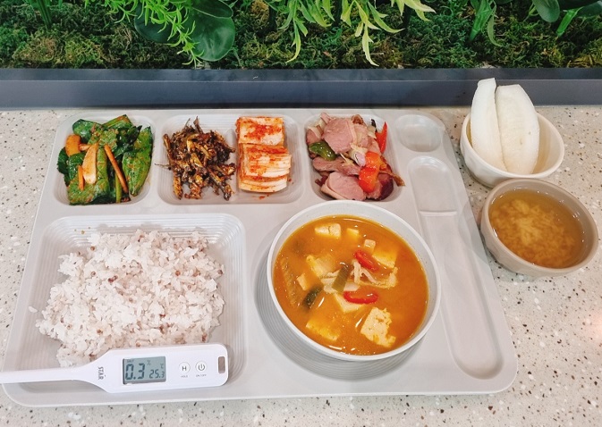 ���Ļ���