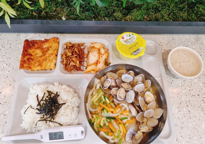 ���Ļ���