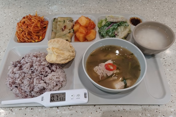 ���Ļ���