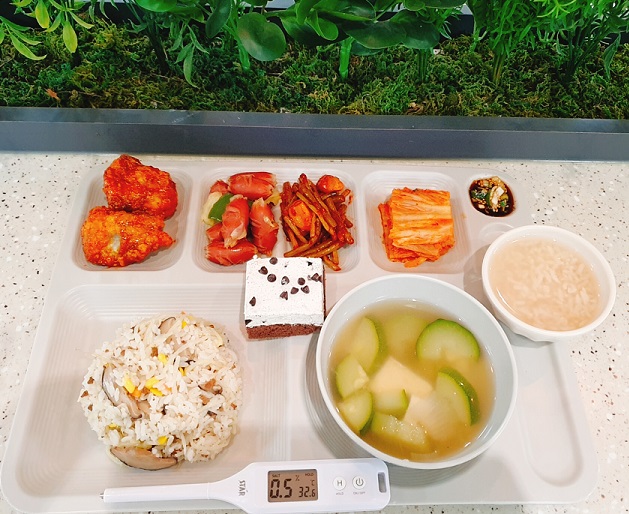 ���Ļ���