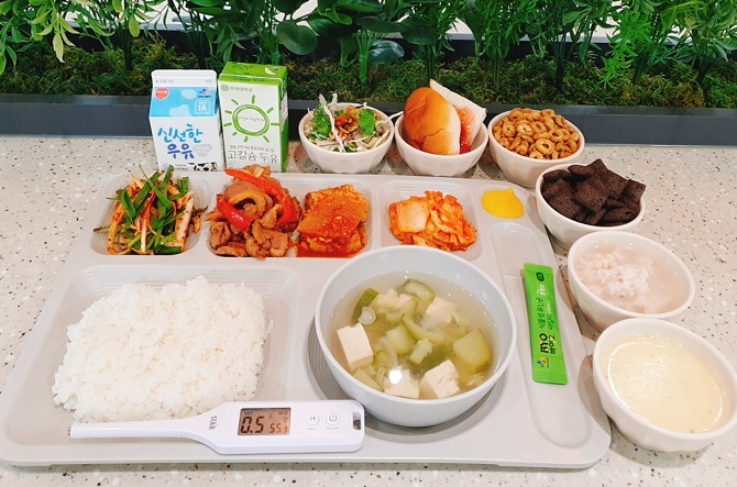 ���Ļ���