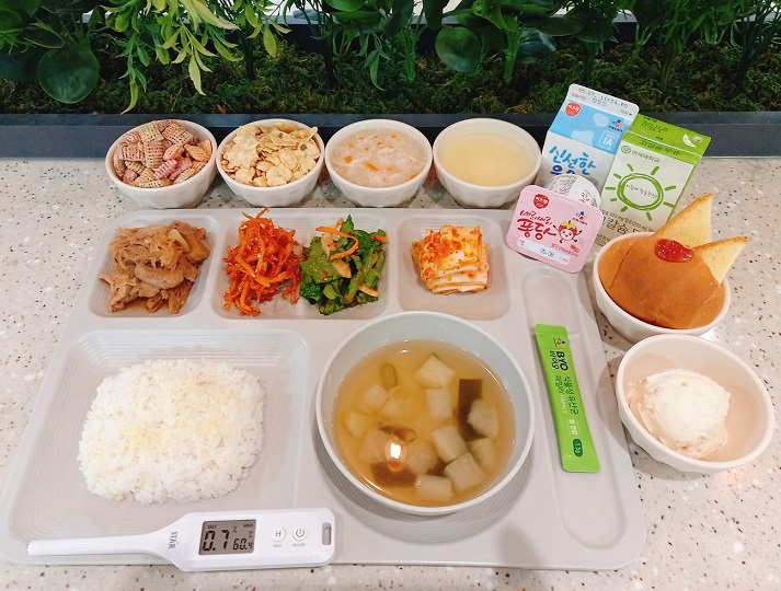 ���Ļ���