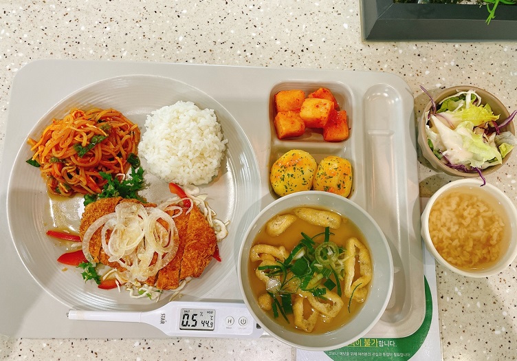 ���Ļ���