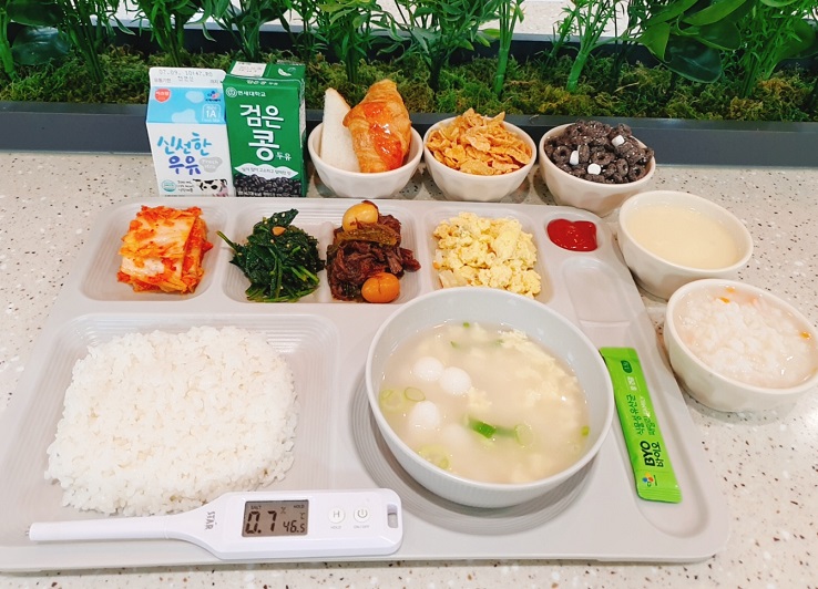 ���Ļ���