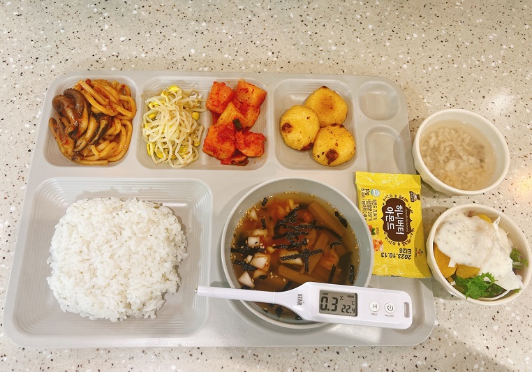 ���Ļ���